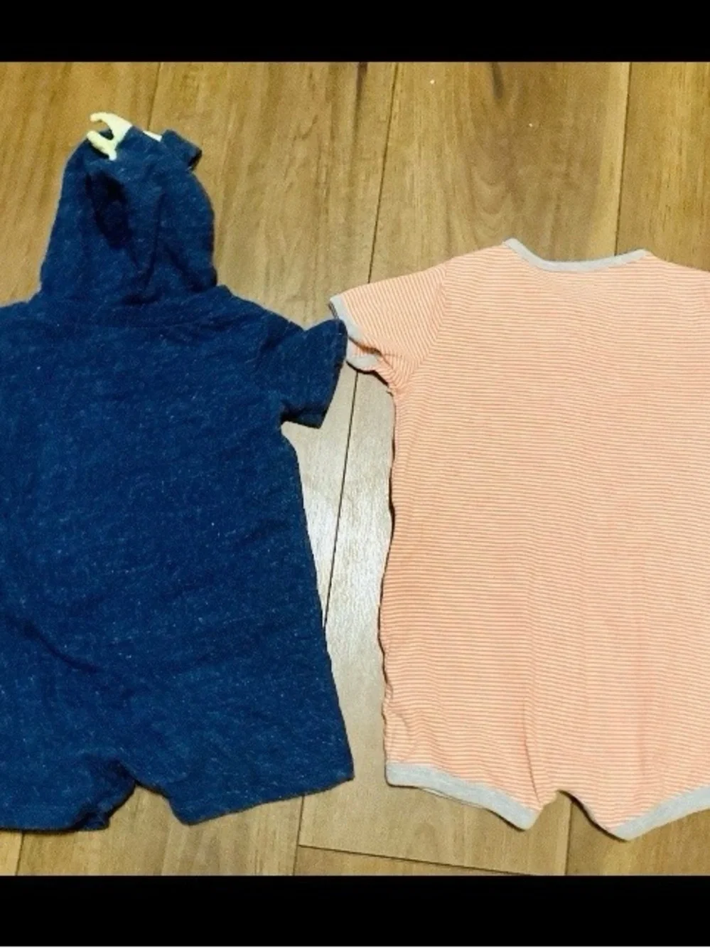 Lot of 2 Boys Carter’s Brand Size 18 Months Short Sleeve Rompers GREAT CONDITION